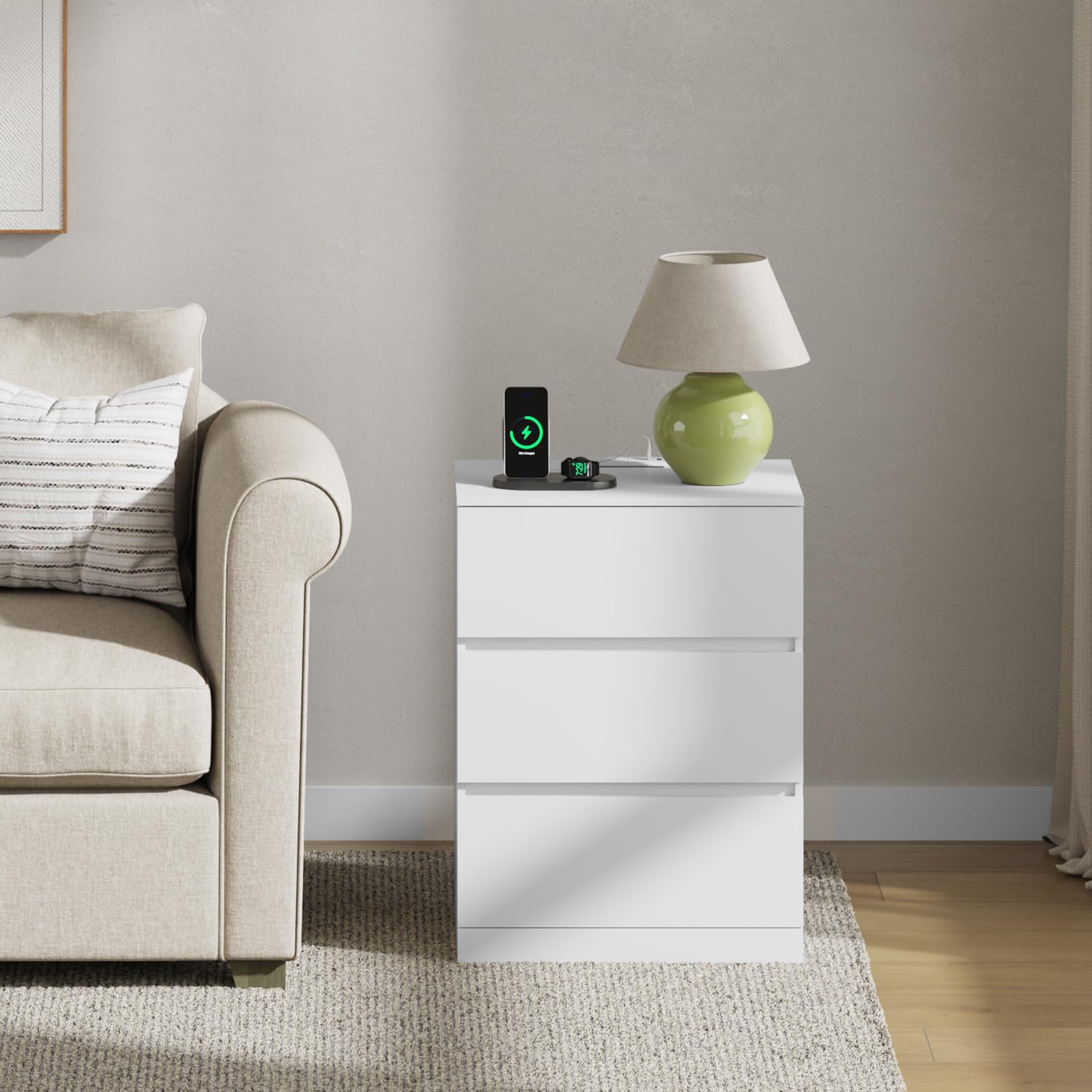 Asgolion Nachttisch mit Steckdosenleiste, Beistelltisch, mit versteckter Schublade, 4 Schubladen, 2 AC-Steckdosen, 1 USB-A-Anschluss, 1 USB-C-Anschluss, modern, Weiß EU25NS661W