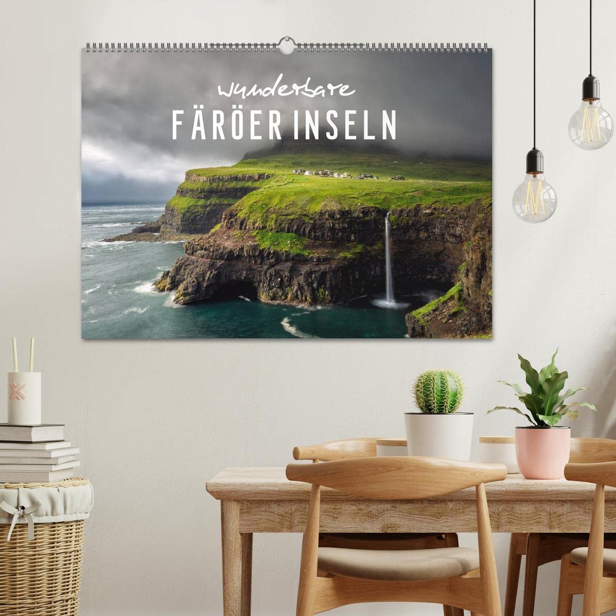 Wunderbare Färöer Inseln (Wandkalender 2026 DIN A2 quer), CALVENDO Monatskalender: Die Färöer Inseln sind ein Juwel inmitten des rauen Nordatlantik