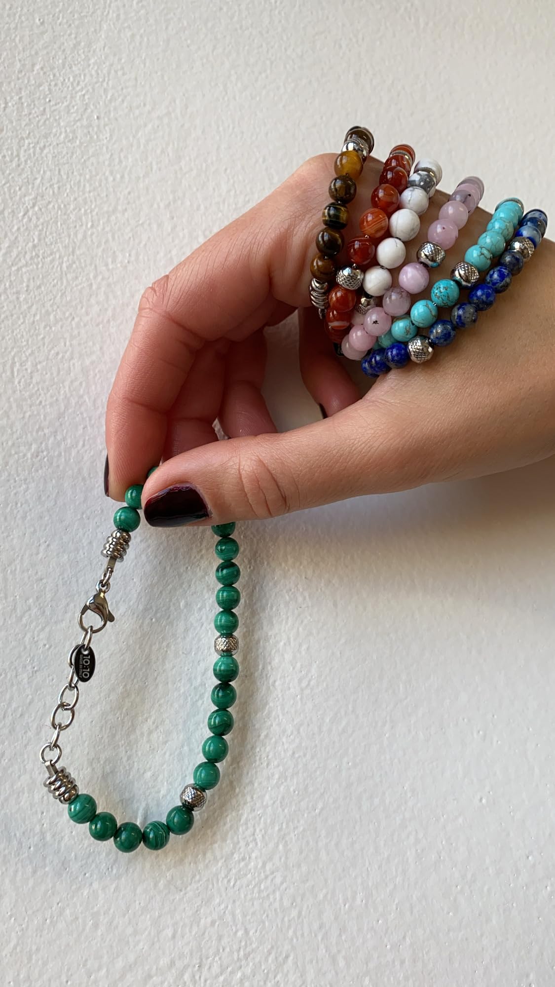10:10 Jewels Bransoletka męska i damska z naturalnymi turkusowymi kamieniami howlitowymi o długości 0,64 cm, dla mężczyzn i kobiet, bransoletka z diamentowymi koralikami ze stali nierdzewnej i bardzo