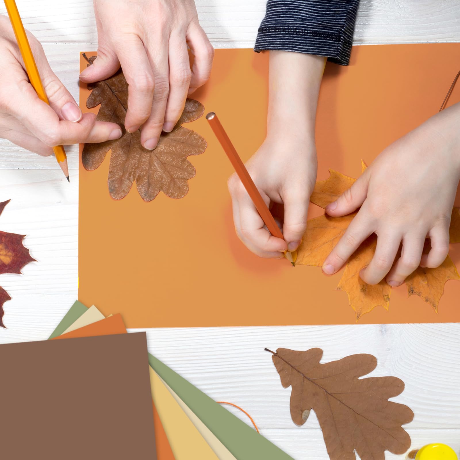 FYSUIMU 60 arkuszy różnych jesiennych kolorów boho papier na karty pomarańczowy zielony brązowy żółty papier do scrapbookingu na jesień Święto Dziękczynienia wydruki DIY artykuły rzemieślnicze, 20 x