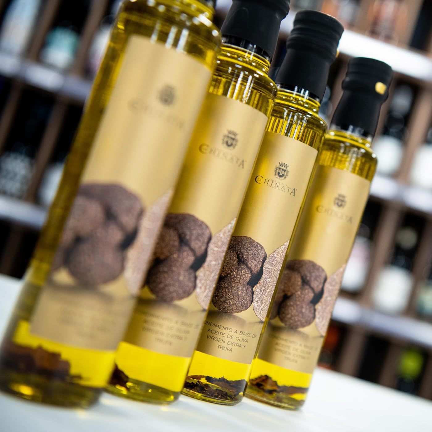 La Chinata - Huile d'olive extra vierge à la truffe - 3 bouteilles de 250 ml. (Total 750 ml.)