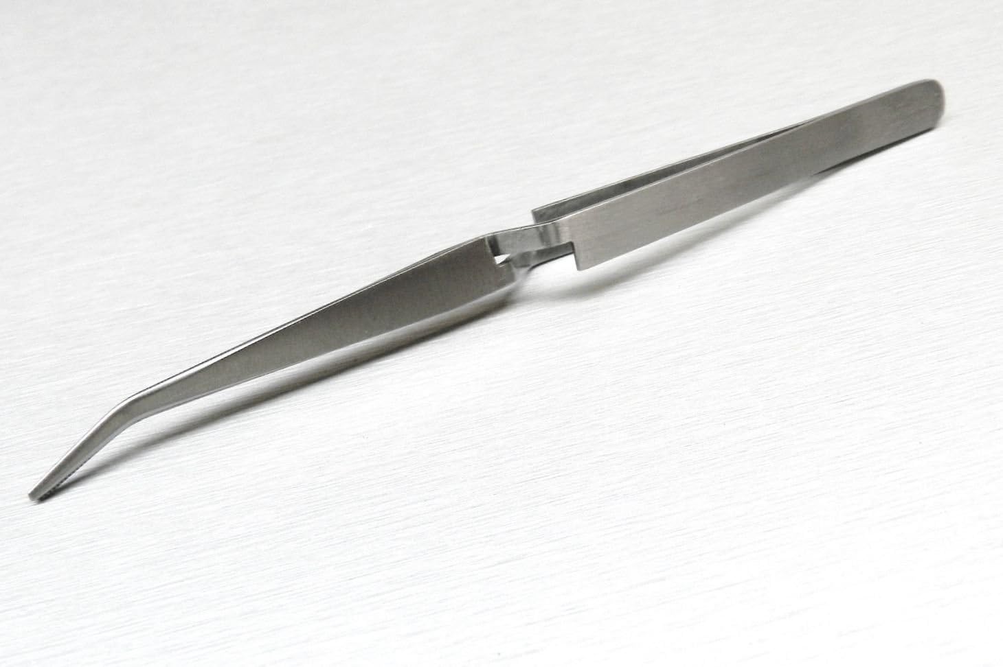 Cross Lock Tweezers Bent Nose Cross Locking TWEEZER SELF Closing 6-1/2 S.S. (E 2)