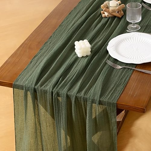 Socomi Camino de mesa de gasa verde oliva para el día de San Valentín, 120 pulgadas, rústico bohemio, camino de tela de queso para bodas, fiestas,