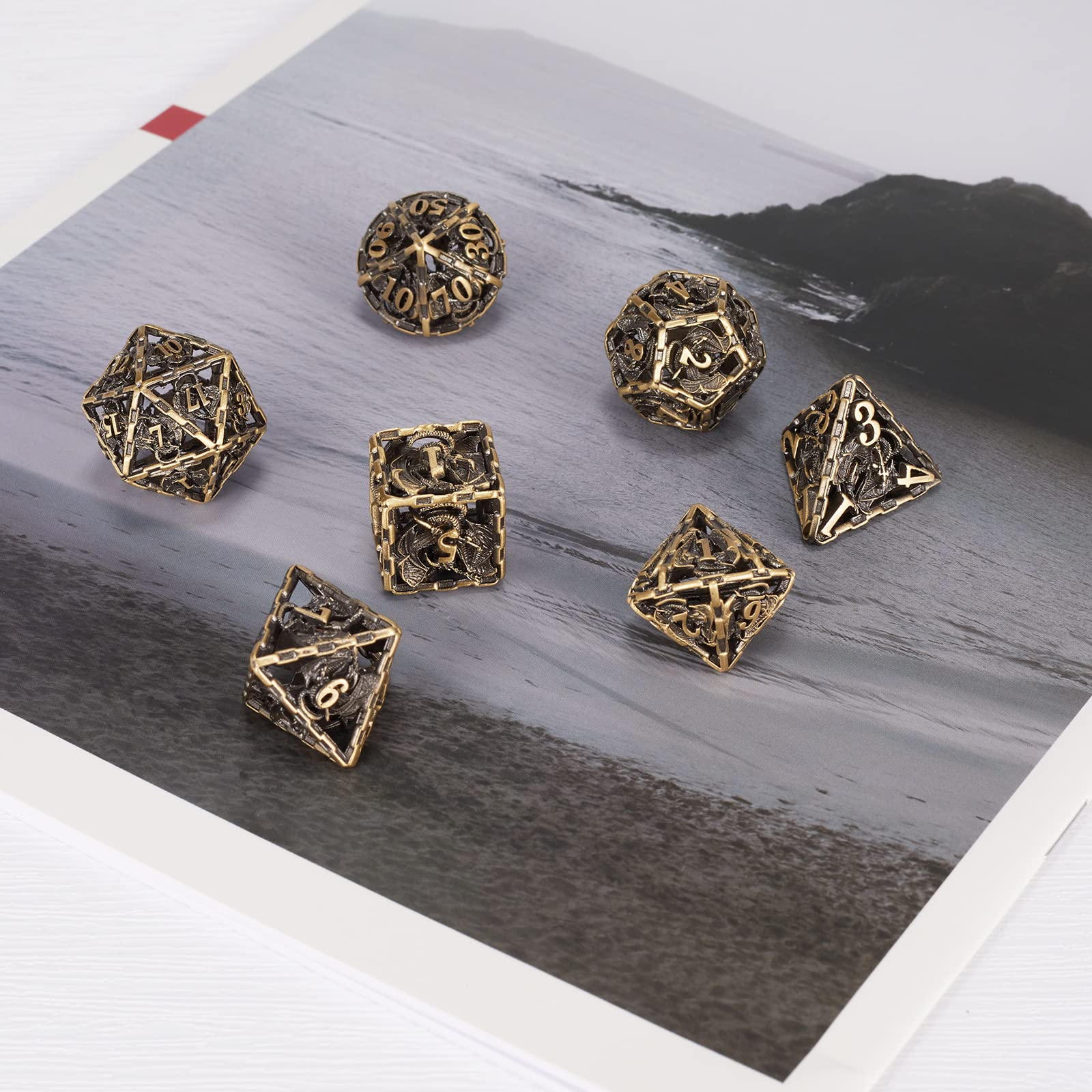 Jeu de dés DND polyédriques en métal avec sac, Donjons et Dragons - Accessoire de table - D20 - Série Dragon - Jaune