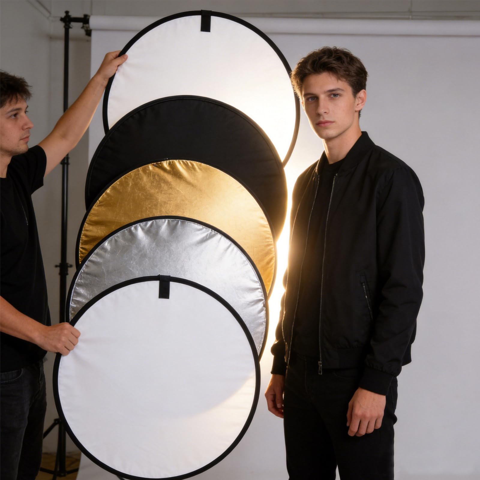 Andoer Disco Riflettente Fotografia Pannello Foto Pieghevole 24" 60Cm 5 In 1 (Oro Argento Bianco Nero Trasparente) Multi Portatile Pieghevole Fotografia Studio Foto Luce Riflettore Disco