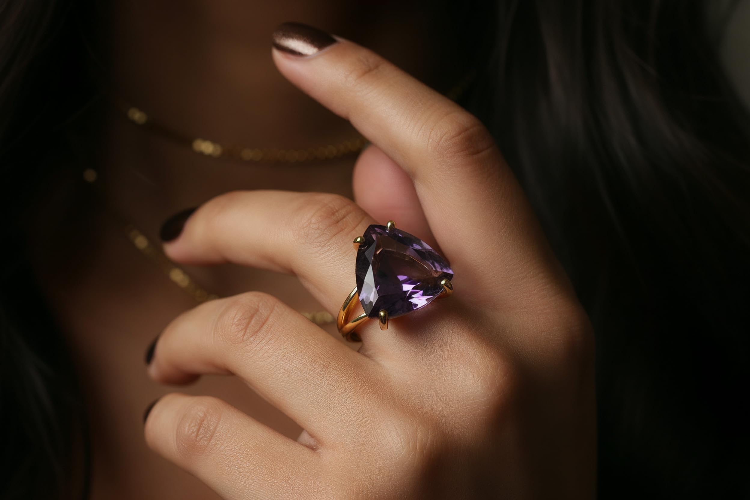 Anillo de Amatista en Plata de Ley 925 - Preciosa Piedra de Nacimiento de Febrero para Regalo de Cumpleaños, Regalos de Aniversario, Joyas de Declaración de Moda - con Caja de Regalo