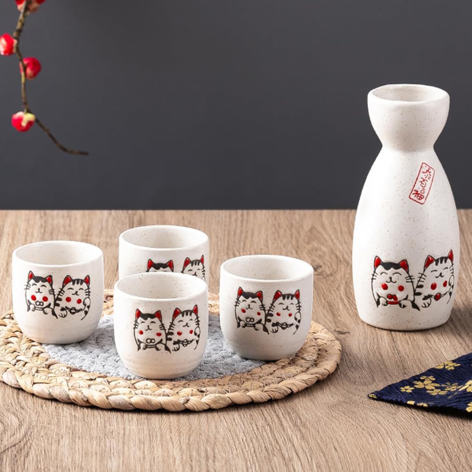 Set di 5 tazze per sake giapponesi e tazze da sakè, design tradizionale dipinto a mano, tazze in ceramica Neko, caraffa da portata in ceramica con gatto portafortuna