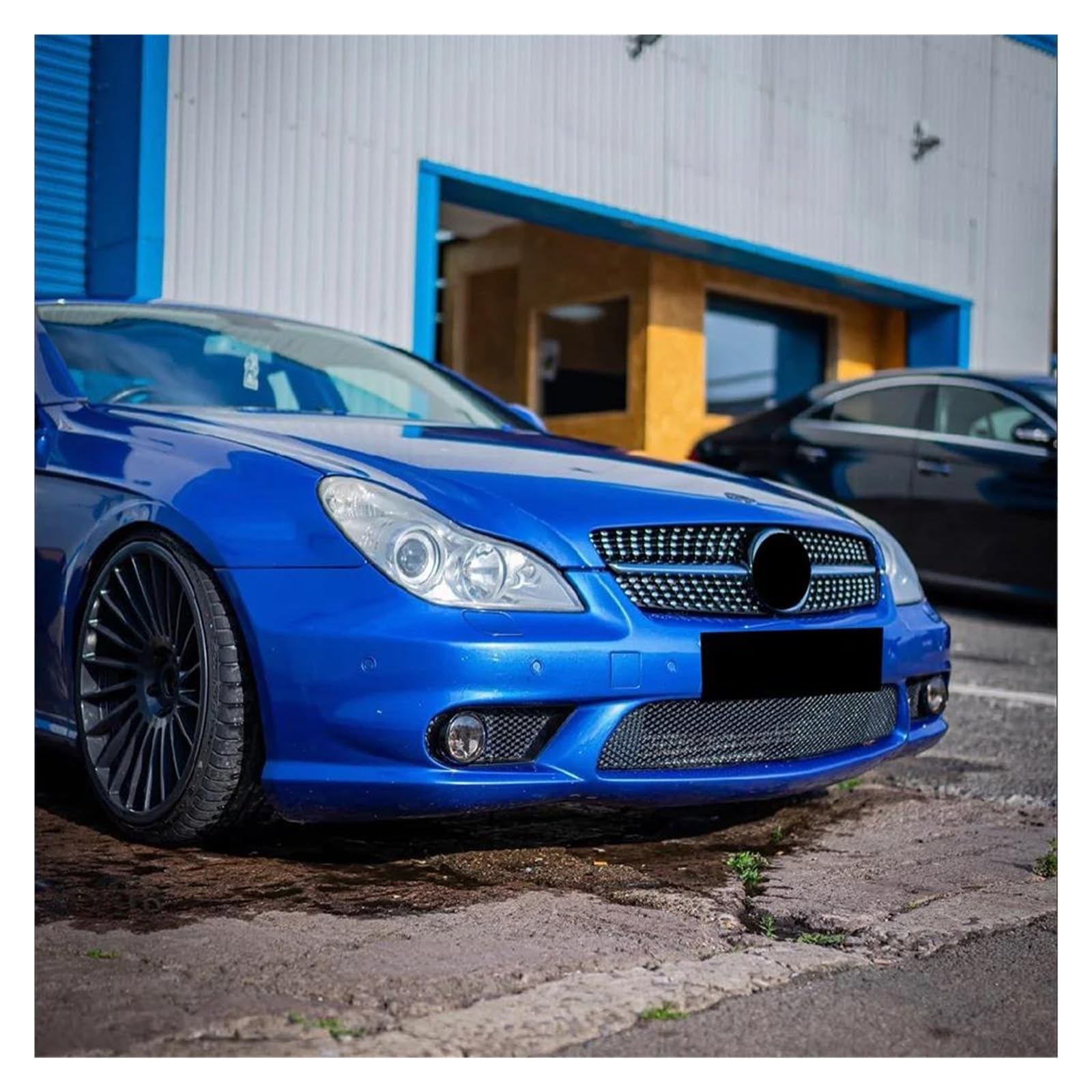 GTR Style Kühlergrill Für Mercedes CLS W219 - Diamond Look In G-Black