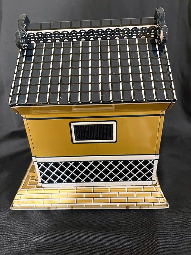 Amazon.co.jp: アオキトーイ製 ブリキ お蔵の貯金箱 : おもちゃ