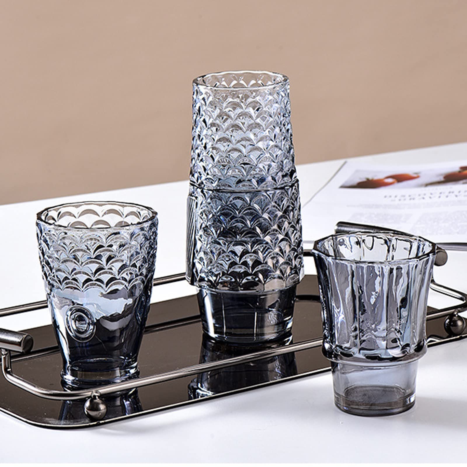 Kolorowe szklanki do picia z rybami koi, zestaw 4 trwałych, galwanizowanych szklanek do napojów gazowanych, mleka, piwa i napojów alkoholowych, wykwintna szara opcja kolorystyczna