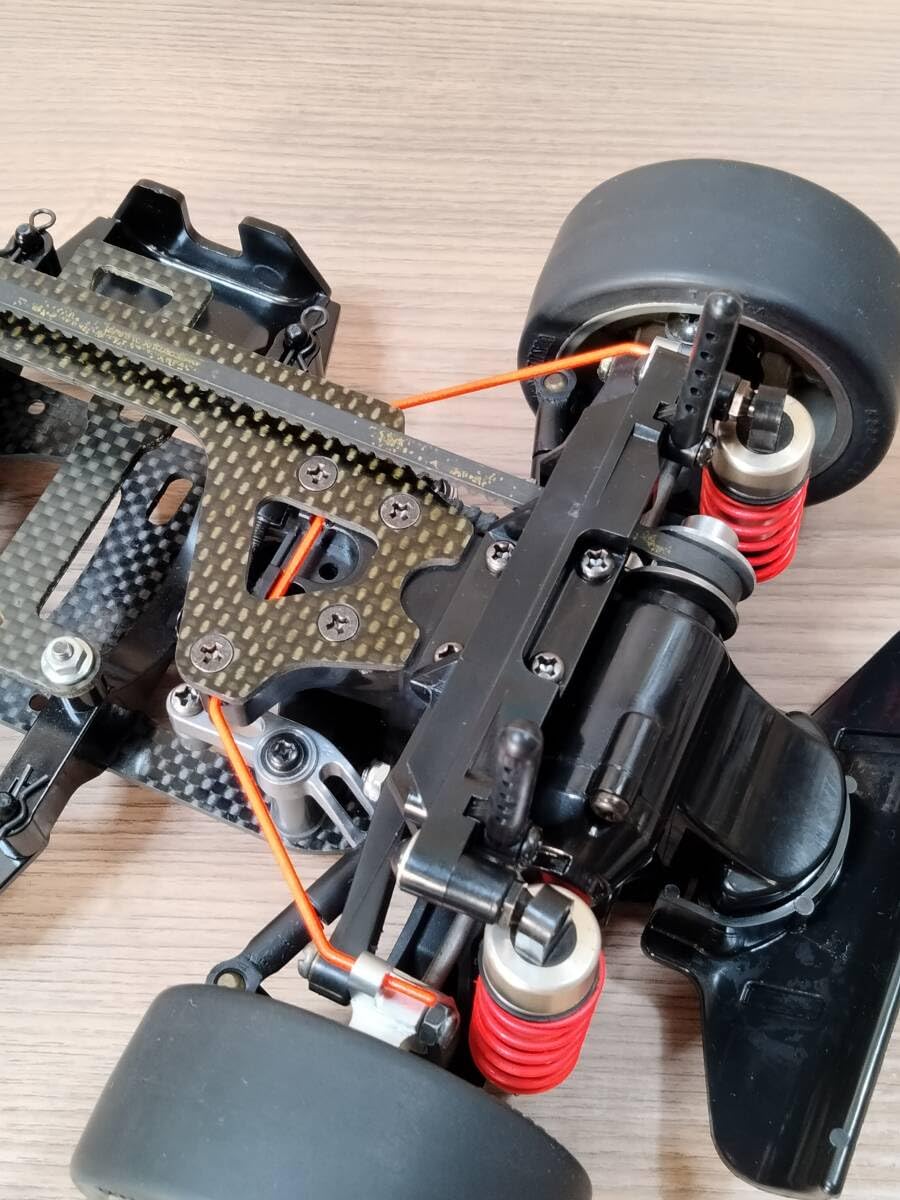 Amazon.co.jp: TA03R フルオプション カーボンコンバージョン シャーシ