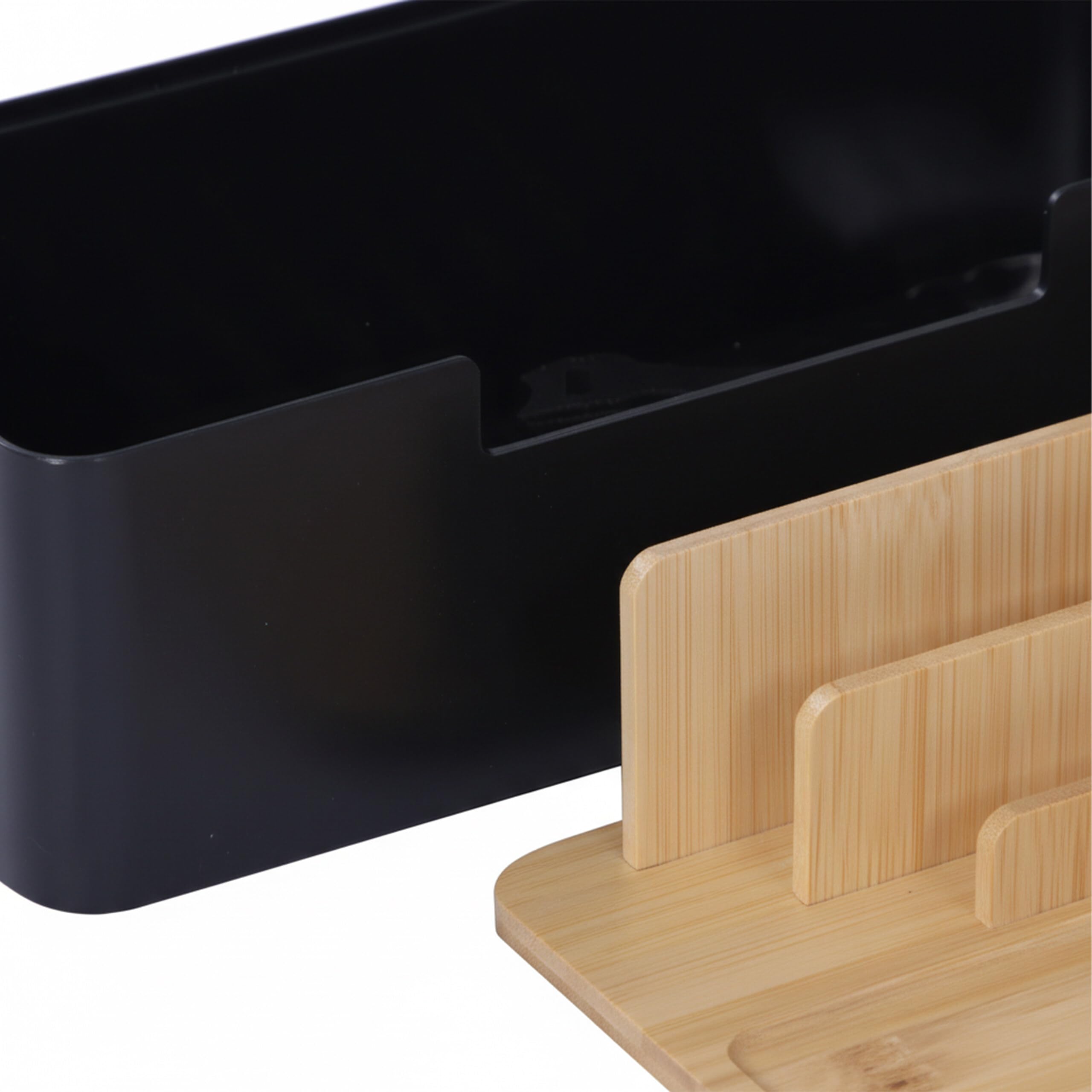 Relaxdays Scatola Porta Cavi in bambù, Supporto Cellulare/Tablet, 6 Prese, Ventilazione, Naturale/Nero 16x30x13 cm