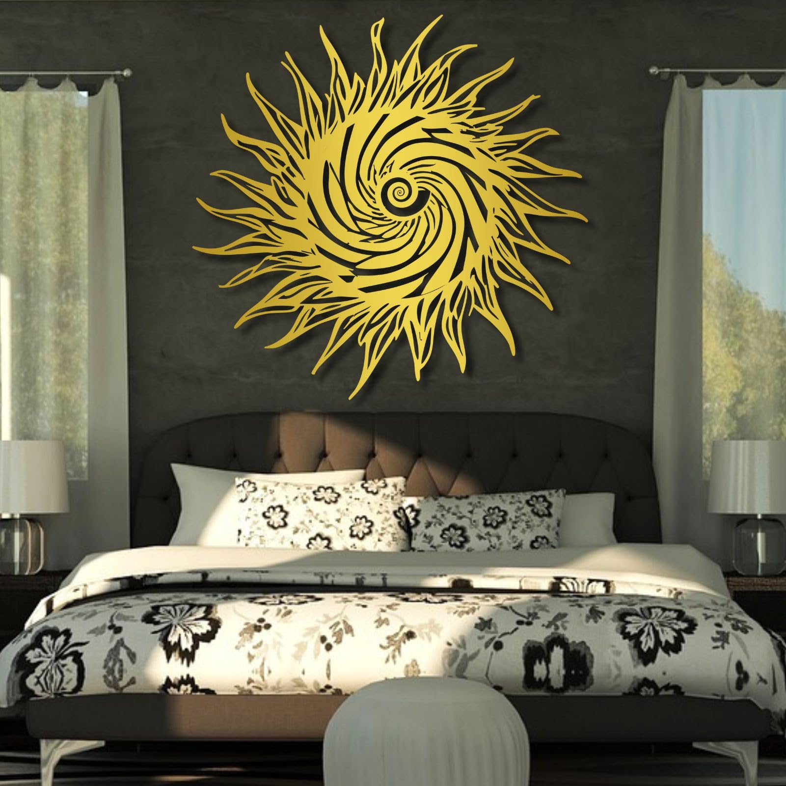 Metalowa dekoracja ścienna Wisząca rzeźba spiralny wzór słońca do salonu sypialnia łazienka lub biuro złoty kolor 60 x 60 cm (24 x 24 cale)