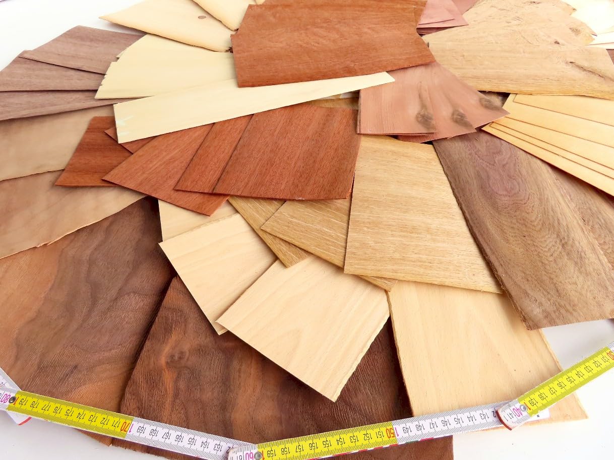 STARKFURNIER BASTELSET - ca. 4m² - Insgesamt 3kg - Funierstärke: 1,0mm - 2,5mm. Viele Holzarten: z.B. Eiche, Nussbaum, Ahorn, Kirsche, Buche - Ideal für Restauration, Modellbau, Möbel, etc.