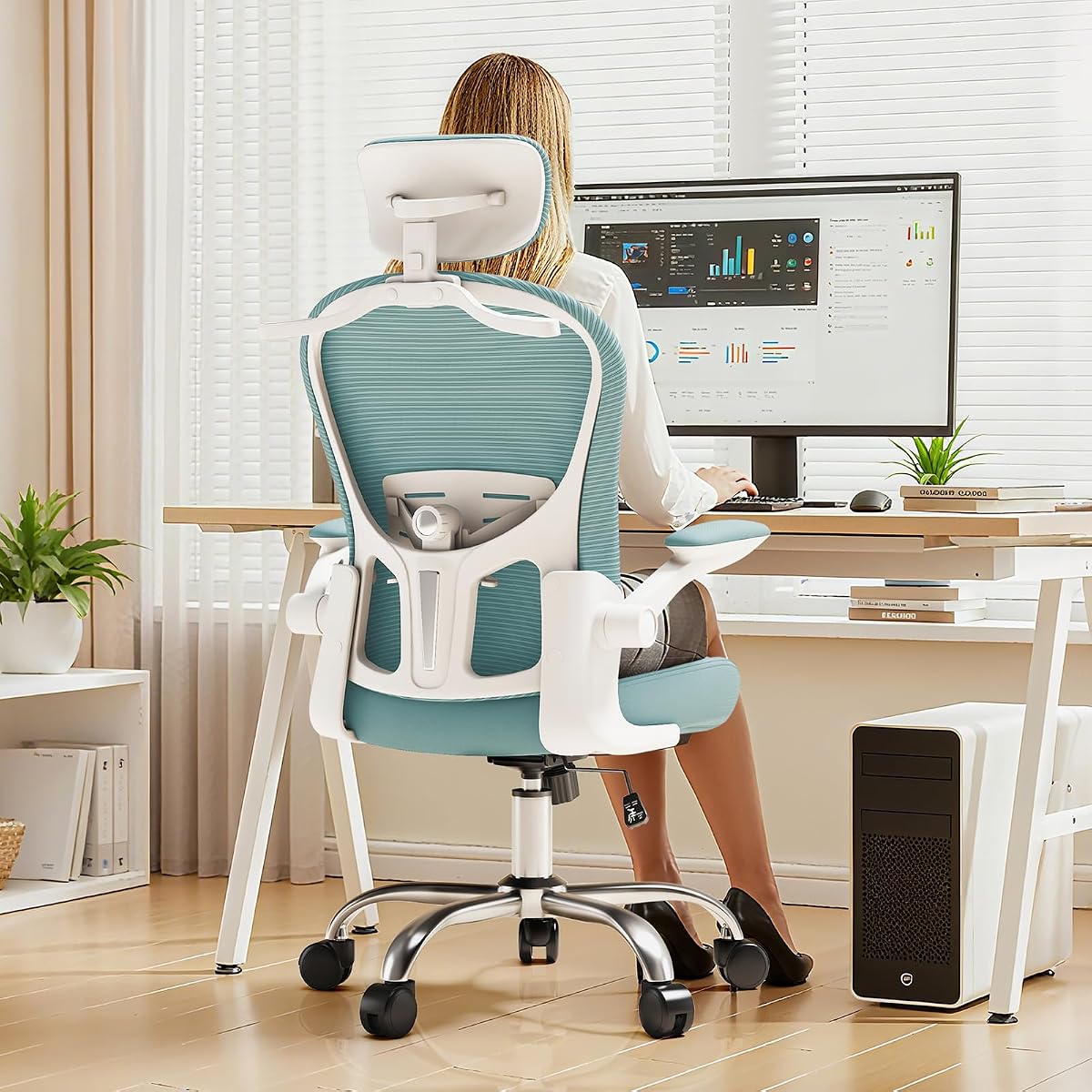 Gaming Chair - Adjustable Lumbar Support and Headrest Computer Chair, High Back Mesh Desk Chair for Office and Home, 90-120° Reclining Ergonomic Office Chair with Flip-Up Arms (Blue)
