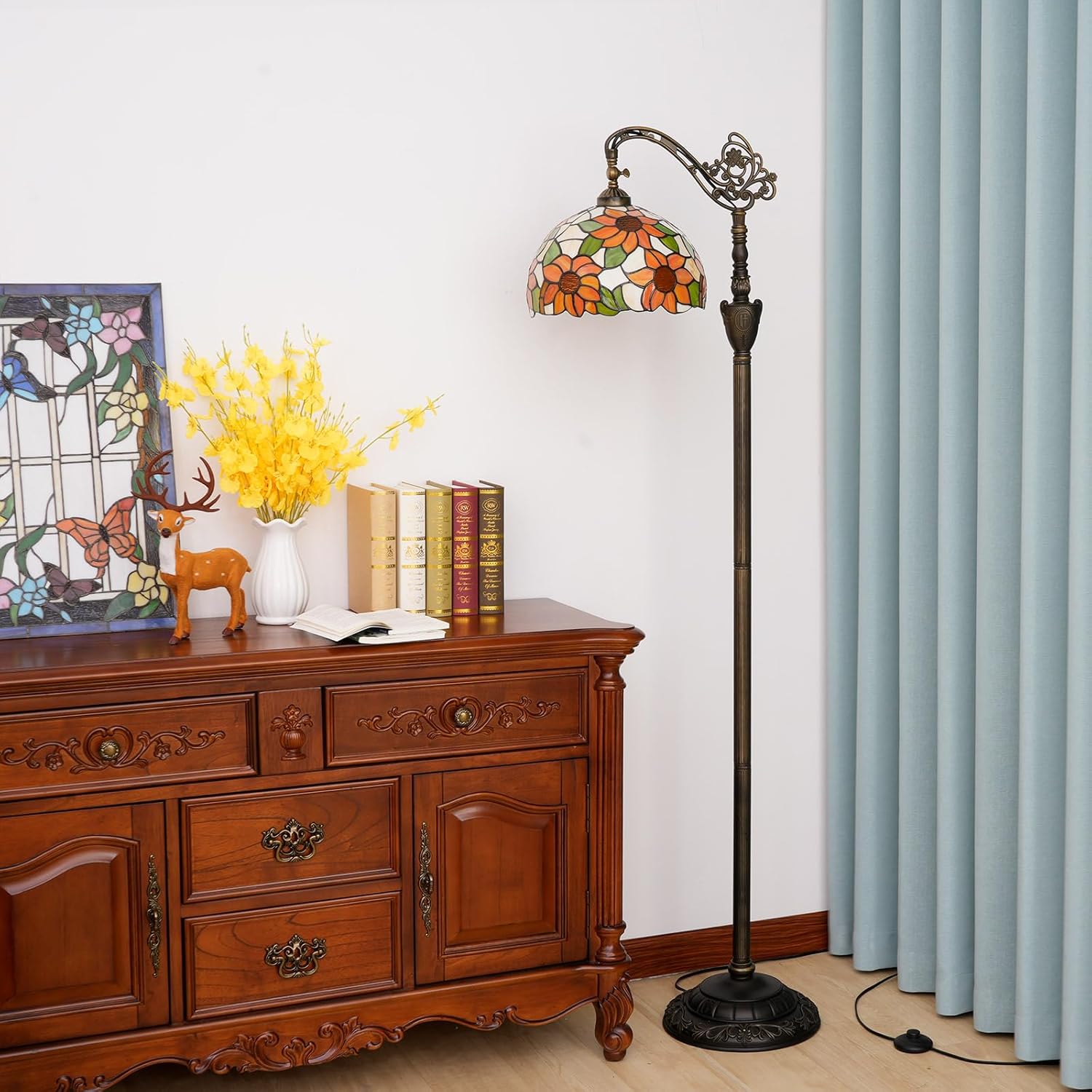 Tiffany Floor Lamp Yellow Sunflower Stained Glass Gooseneck Reading Floor Lamp Adjustable Corner Standing Light with Foot Switch for Bedroom Living Room Office (Bulb Included)