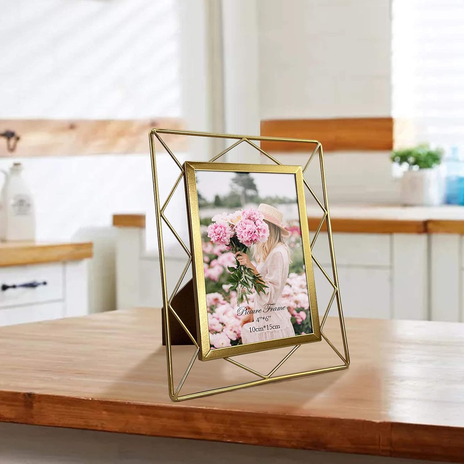 4x6 Metal Picture Frames for Tabletop or Wall Mounting Display, 2 Pack 6 x 4 Photo Frame