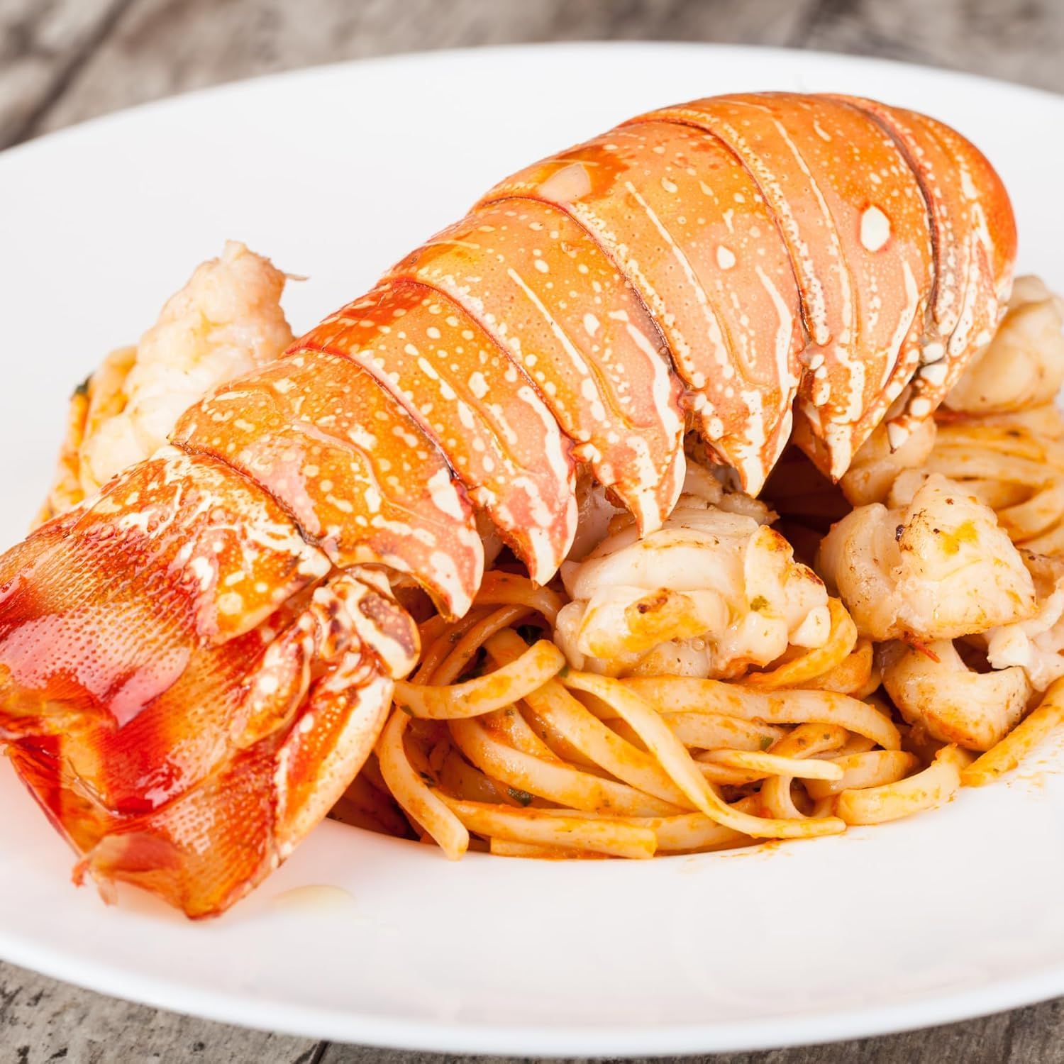 Premium Maine Lobster Tails (6–7 oz Each, 6-Pack) – Sweet, Succulent, Wild-Caught, Perfect for Surf & Turf, Grilling, Baking, or Steaming