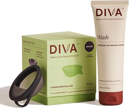 Diva Disc & Diva Wash Combo Pack - مريح, قرص الحيض القابل لإعادة الاستخدام مع درع مقاوم للتسرب - قرص الفترة لمدة تصل إلى 12 ساعة من التآكل المستمر - اغسله لقرص الفترة - حجم القرص يناسب أكثر