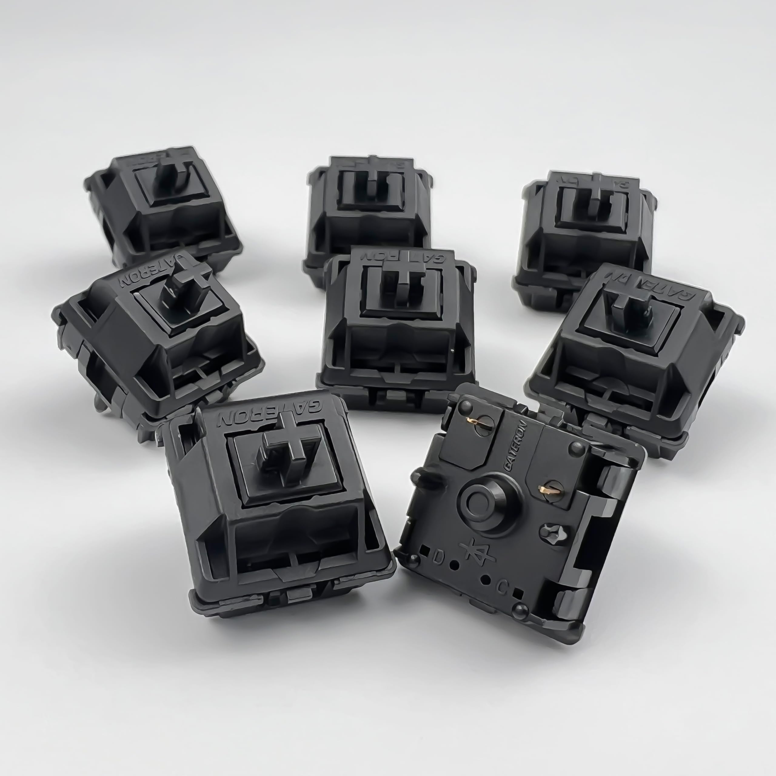 GATERON Oil King V2 wstępnie nasmarowane przełączniki klawiaturowe, 5-pinowe, 55 gf, czarne przełączniki liniowe, kompatybilne z klawiaturą mechaniczną MX, DIY, 72 szt., czarne