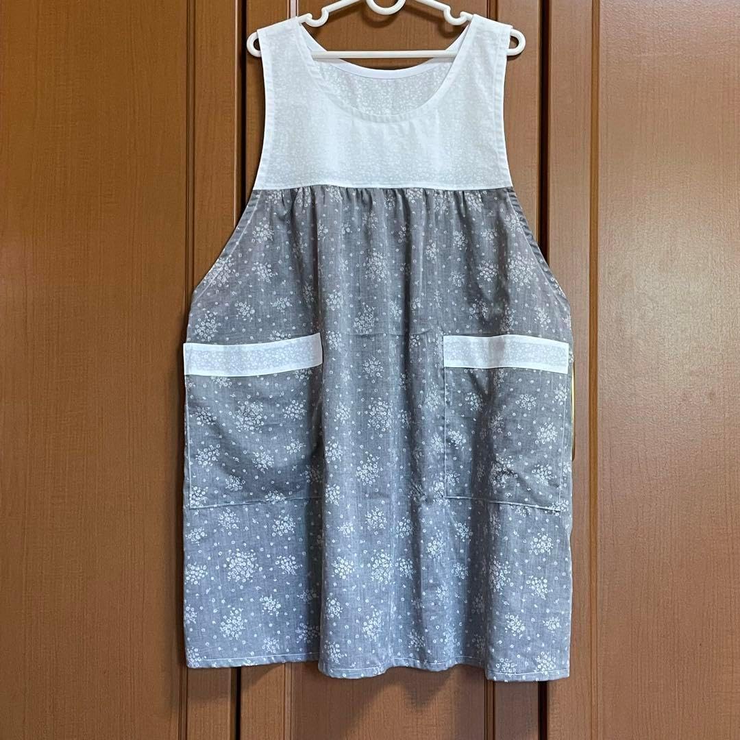 ハンドメイドエプロン保育士 介護士 保育士エプロンハンドメイド介護士