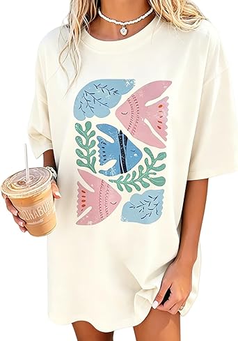 Womens Oversized Vintage Floral Graphic Tee - Wildflower T-Shirts Short Sleeve Casual Loose Holiday Tops Shirt