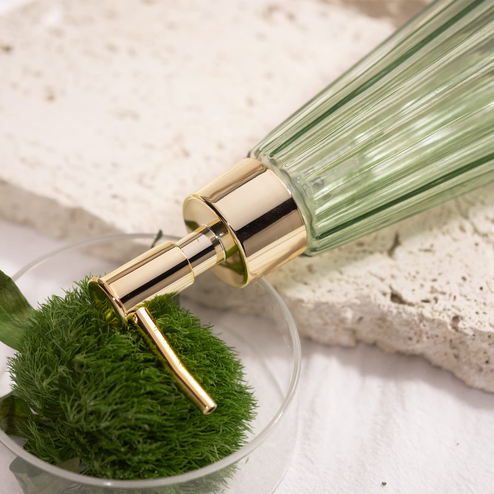 EMPO Vintage Elegant Glass Soap Dispenser, Liquid Soap / Sanitizer / Shampoo Bottle with Pump, Rustic Farmhouse Decor Crystal Hand Soap Dispenser for Kitchen Sink, Bathroom Accessories (Sage Green)