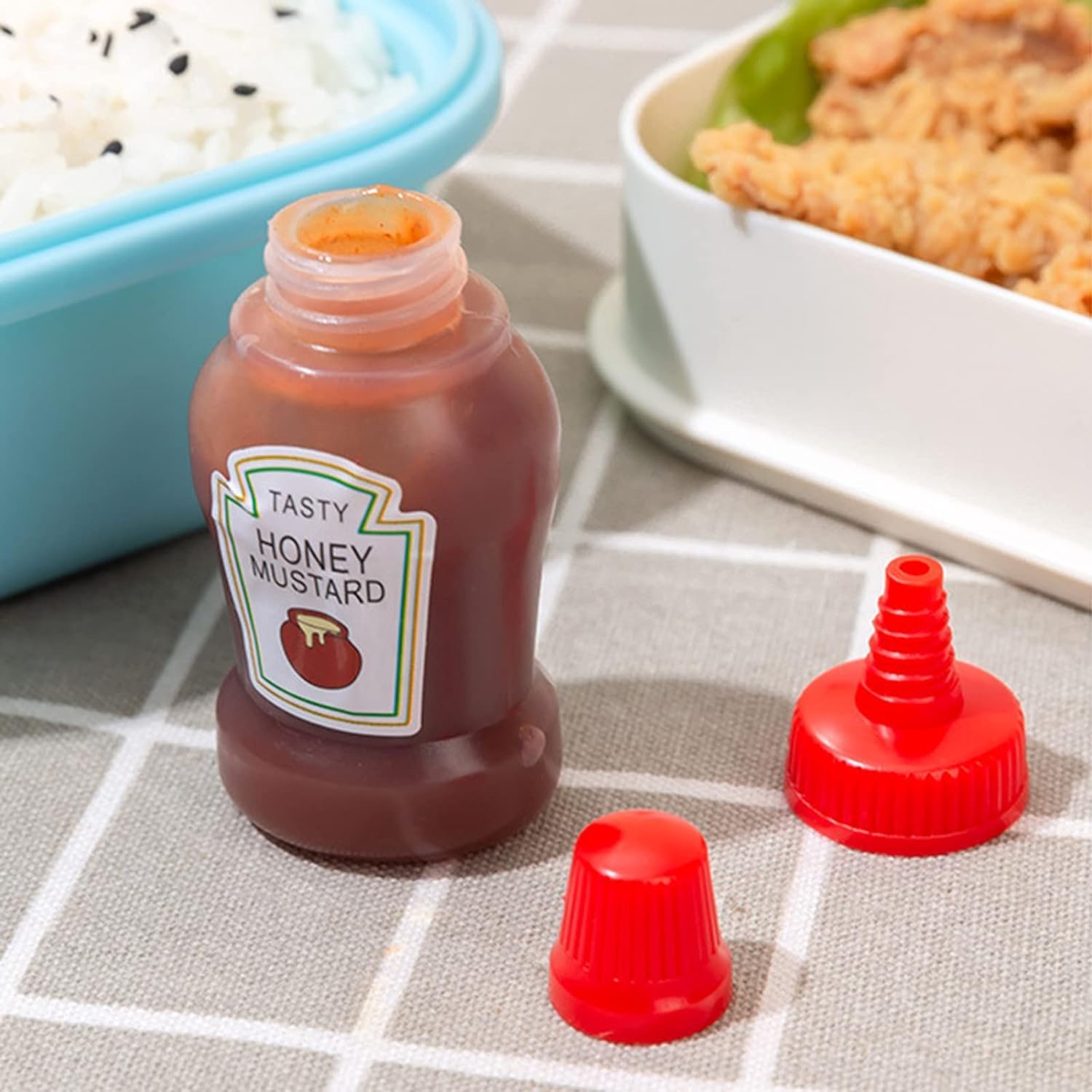 4 Stück Mini-Flaschen, Mini-Ketchup-Flasche, Maggi-Flasche, Gewürzflasche, Saucenflasche, Mini-Salzspray, scharfe Sauce, Barbecue-Sauce, Tomatensauce, Olivenöl, Mayonnaise, Sauce und
