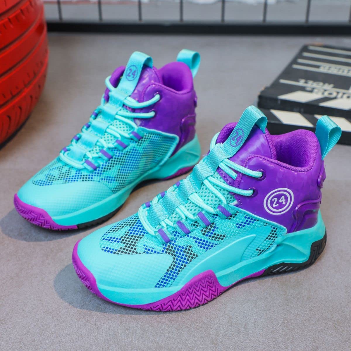 Basketballschuhe für Jungen Atmungsaktive Laufschuhe Kindersportschuhe Straßenlaufschuhe für Jungen Leichte neutrale Sportschuhe