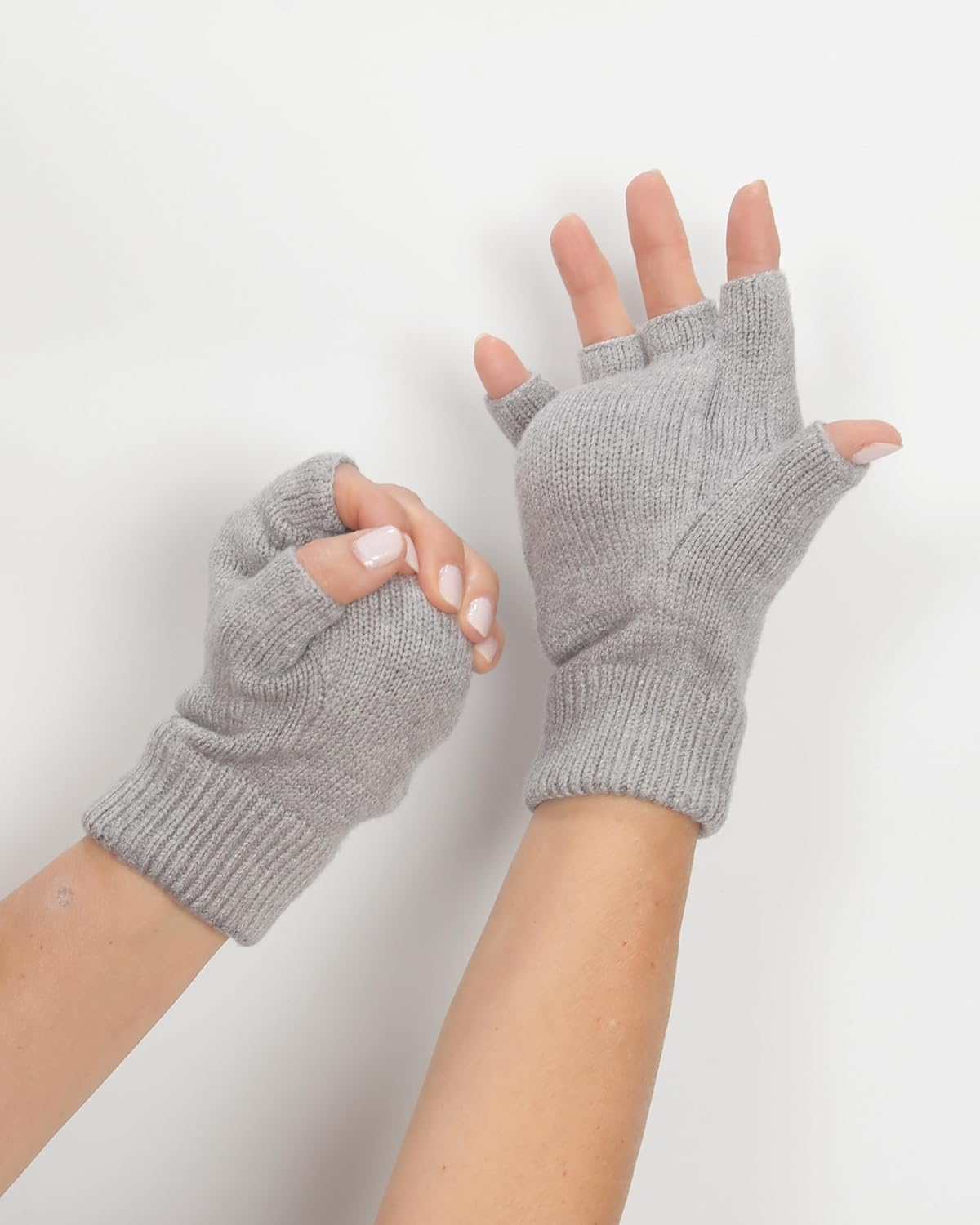 Hand Contracture Gloves with Therapy Ball – Palm Protector for Clenched Fists – Support for Dementia, Neurological & Motor Disorders – Helps Prevent Nail-to-Palm Injury