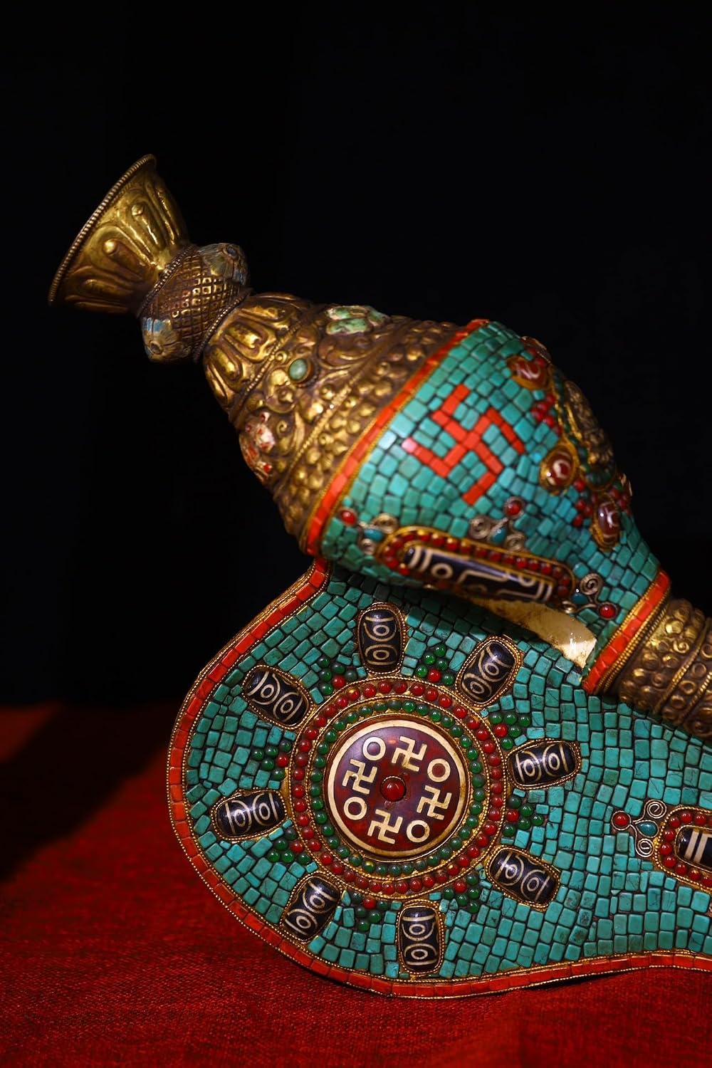 17"Tibetan Temple Collection Old Natural Conch Mosaic Gem Turquoise Kylin Pattern Conch Pendant Amulet Buddha Worship Hall