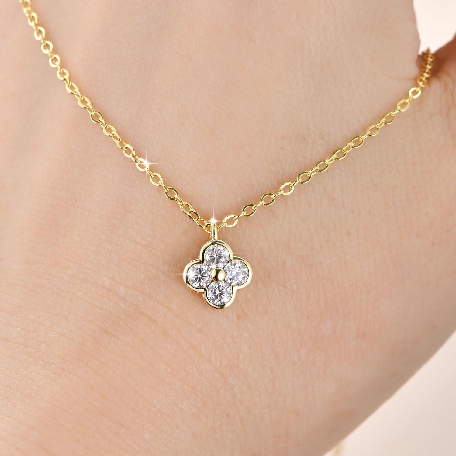 Clover Moissanite Pendant Necklace for Women, 3mm D Color VVS1 Lab Created Imitation Diamond 14K Gold Plated Four-Leaf Pendant for Wife Mom Birthday Jewelry Gifts - Image 4