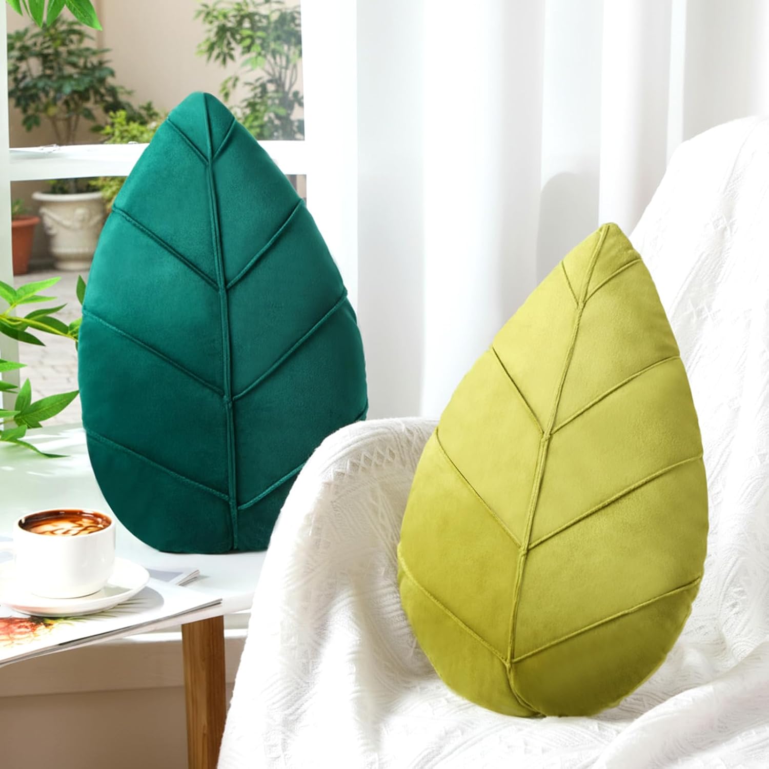 Novabright Set of 2 Leaf Pillows 3D Leaf Shaped Throw Pillows 15" Plush Decorative Plant Cushion Birthday Gifts for Plant Lovers Bedroom Sofa Home Living Room Office Decor(Dark Green, Light Green)