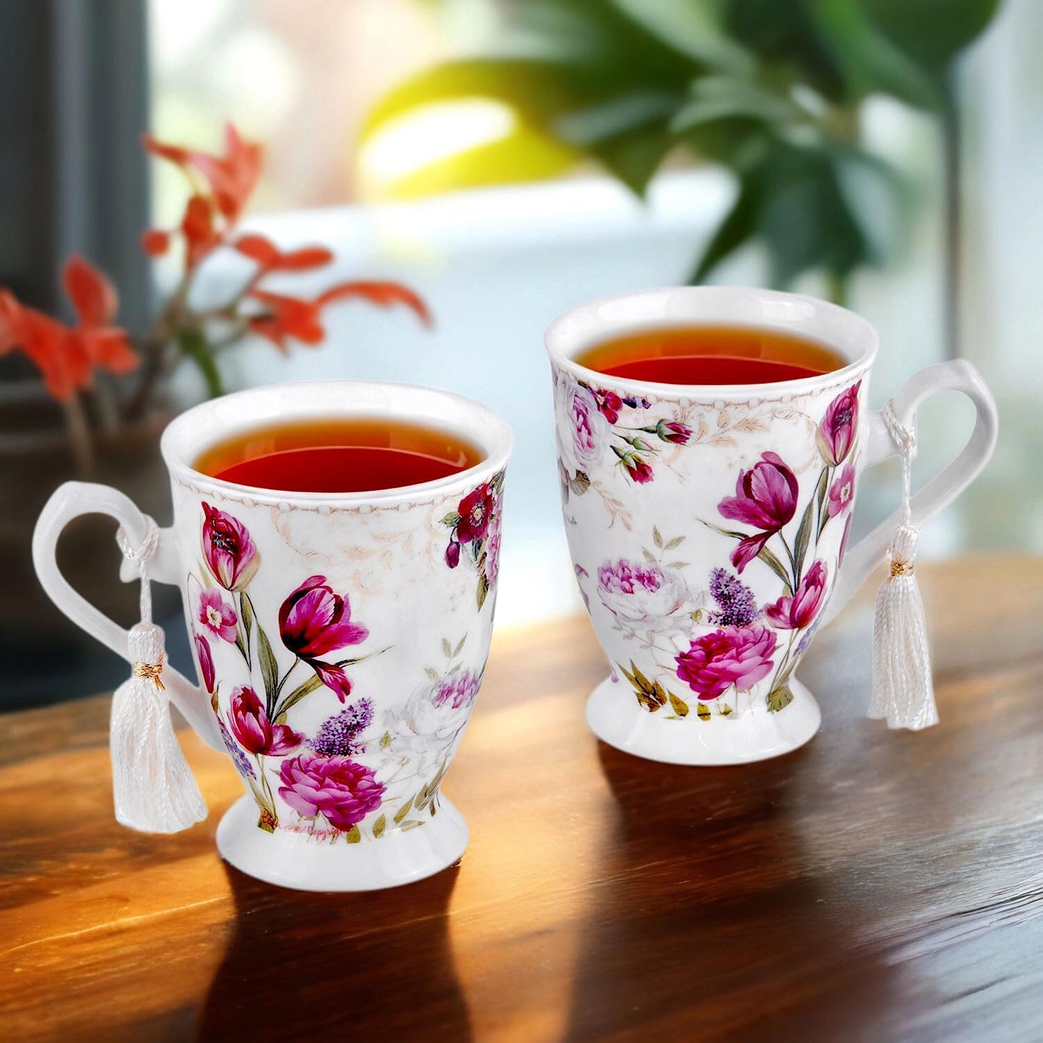 STP GOODS Porcelain Tea/Coffee Cup in Gift Box Fine Porcelain Coffee Cup Tea Cup Set of One (Tulip)