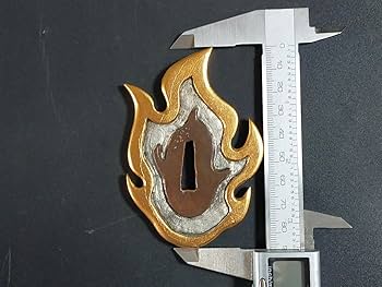 一刀で義悪を知る 刀鍔　武具 鍔(つば) 銅製 在銘 時代物 金めっき古法工芸 一刀で義悪を知る 刀鍔 武具 鍔(つば) 銅製 在銘 時代物 金