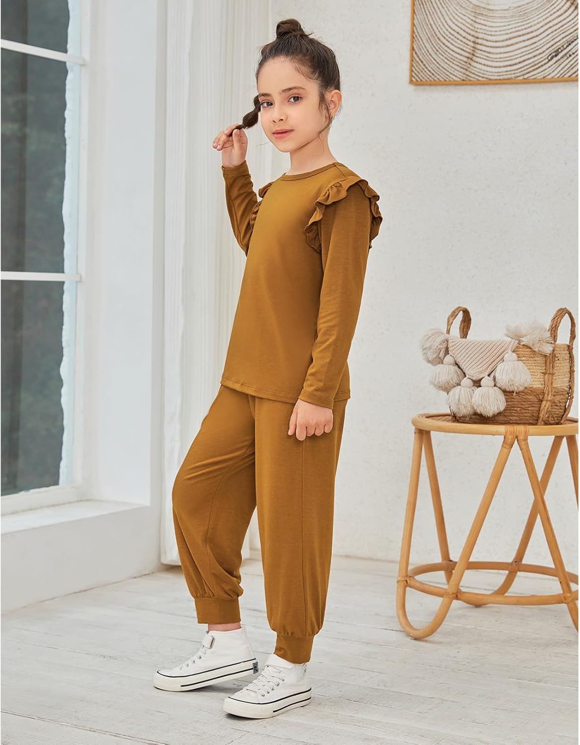 QPANCY Girls 2 Piece Outfits Stylish Tracksuit Ruffle Pullover Sweatshirt Kids Sweatsuit Sweatpants Clothing Sets - Image 4