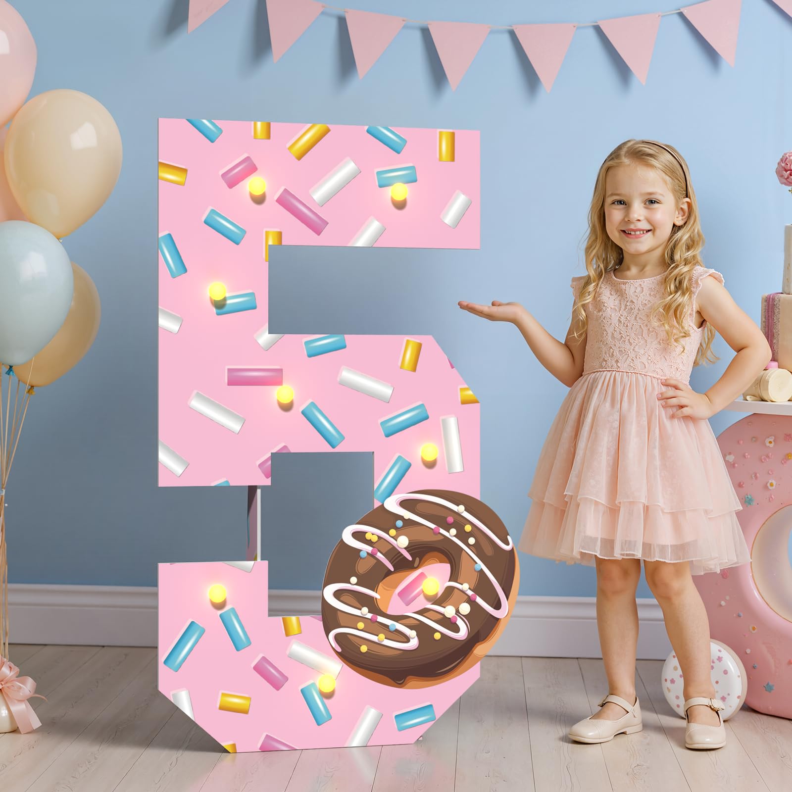 Décoration fête donut et grand chiffre 5 lumineux pour goûter d'enfants