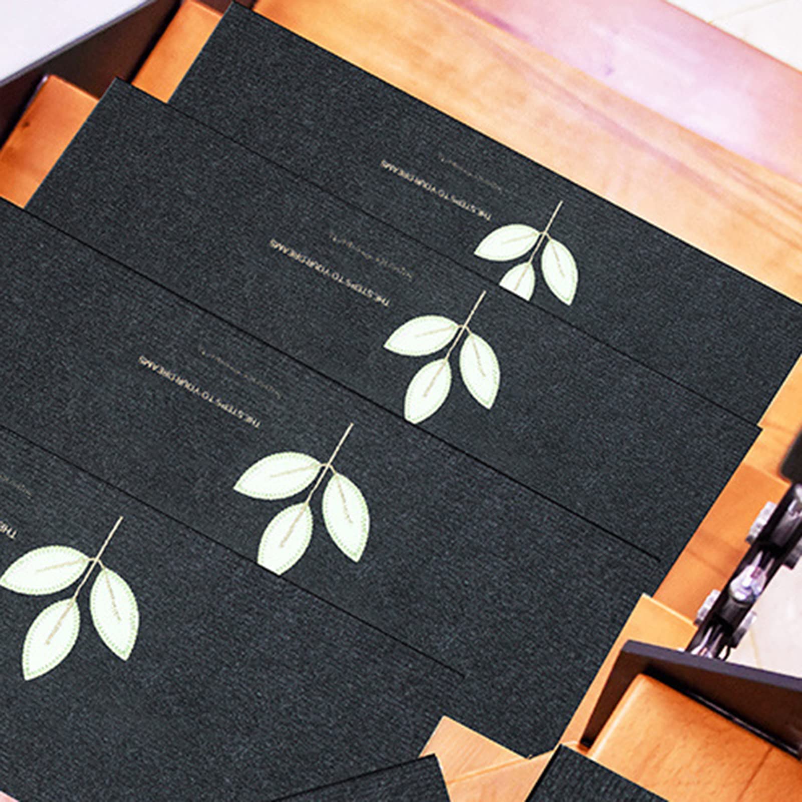 Selbstklebende Teppichfliesen 27 6 x 8 7 1 DIY Bodenquadrate Waschbarer Teppich Abnehmbare Flächenmatten Schnellverlegung