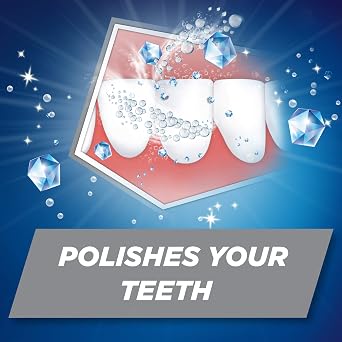Aquafresh Extreme Clean Whitening Action Twin Pack Toothpaste, 5.6 Ounce