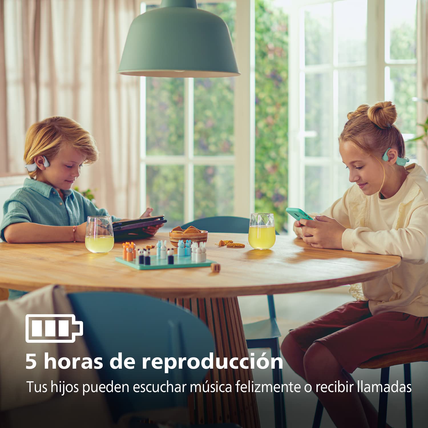 Philips TAK4607GR/00 Auriculares Inalámbricos Abiertos para Niños, Protección IPX5 contra el Agua y hasta 5 Horas De Reproducción, Control Parental, Banda De Sujeción Ajustable, Verde