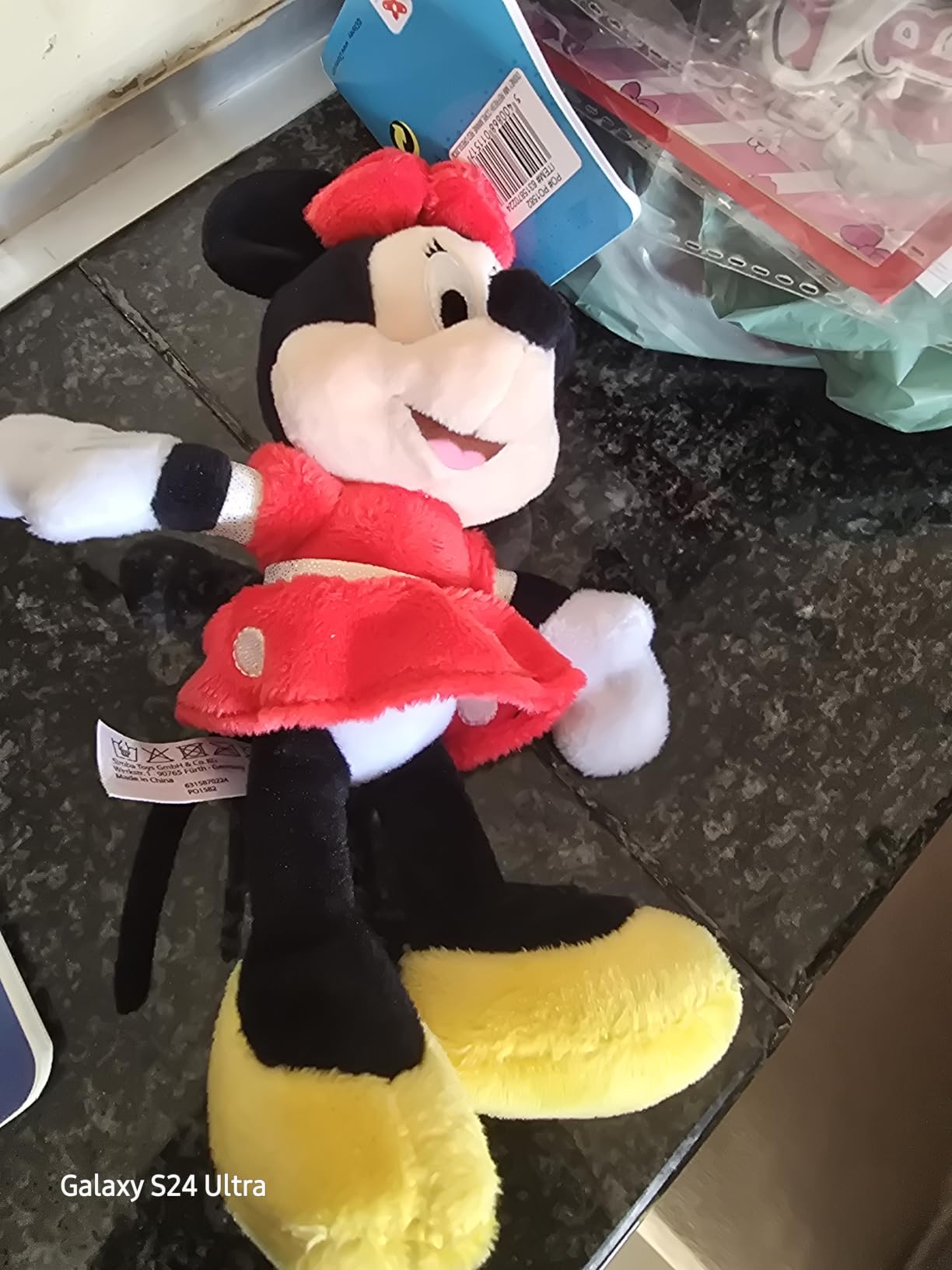 Miniatura 23 de Simba Toys- Peluche Disney 20cm, Se enviará un Modelo aleatoiro Entre Estos: Mickey, Minnie Vestido Rojo, Minnie Vestido Rosa, Donald, Pluto, no se Puede Elegir Modelo, Todas Las Edades (6315870224)