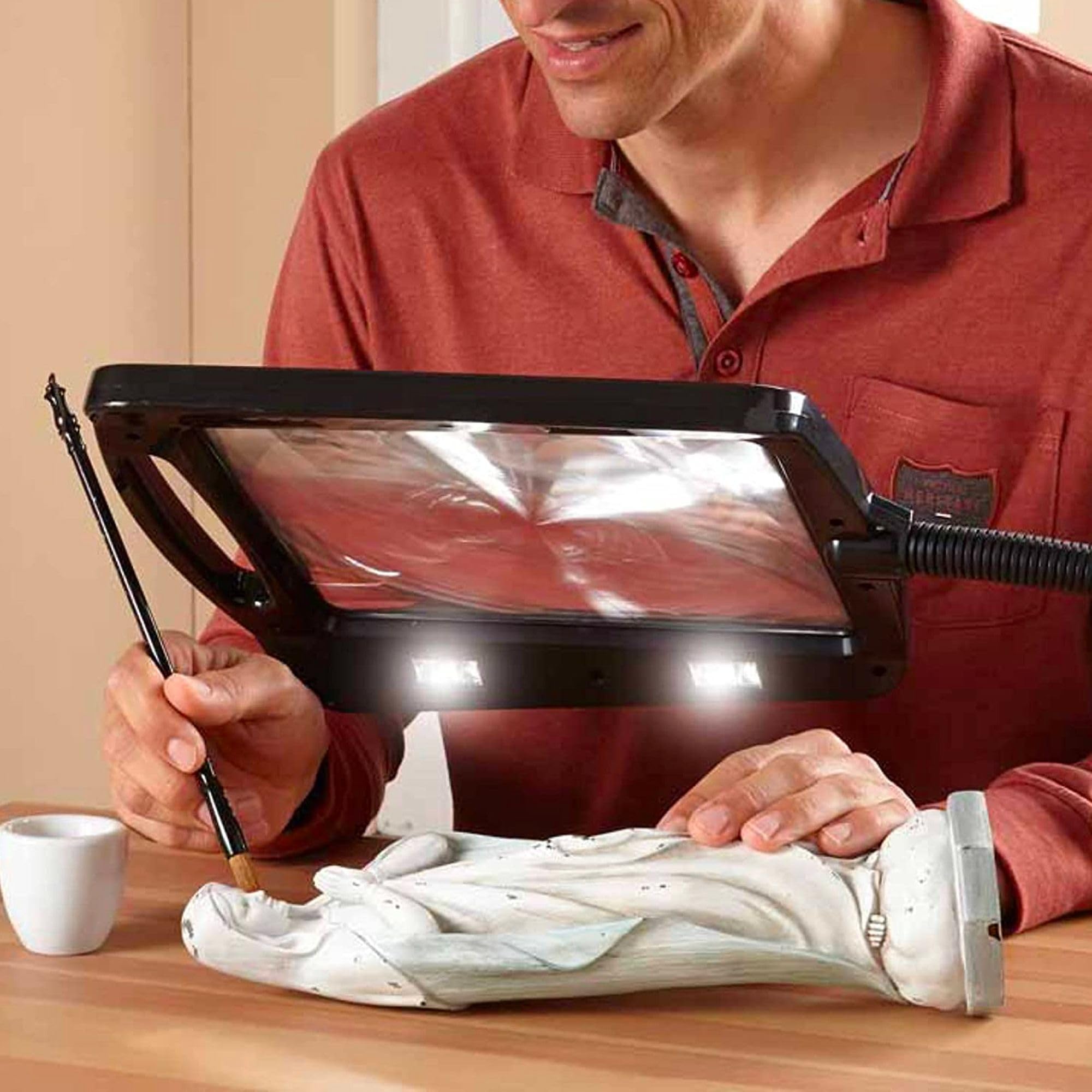 FISHTEC - Lampa powiększająca Maxi 12 diod LED do montażu - 5 x powiększenie, obrotowe, do czytania, majsterkowania, szycia, haftu i innych precyzyjnych czynności - elastyczna wysokość 100 cm, czarna