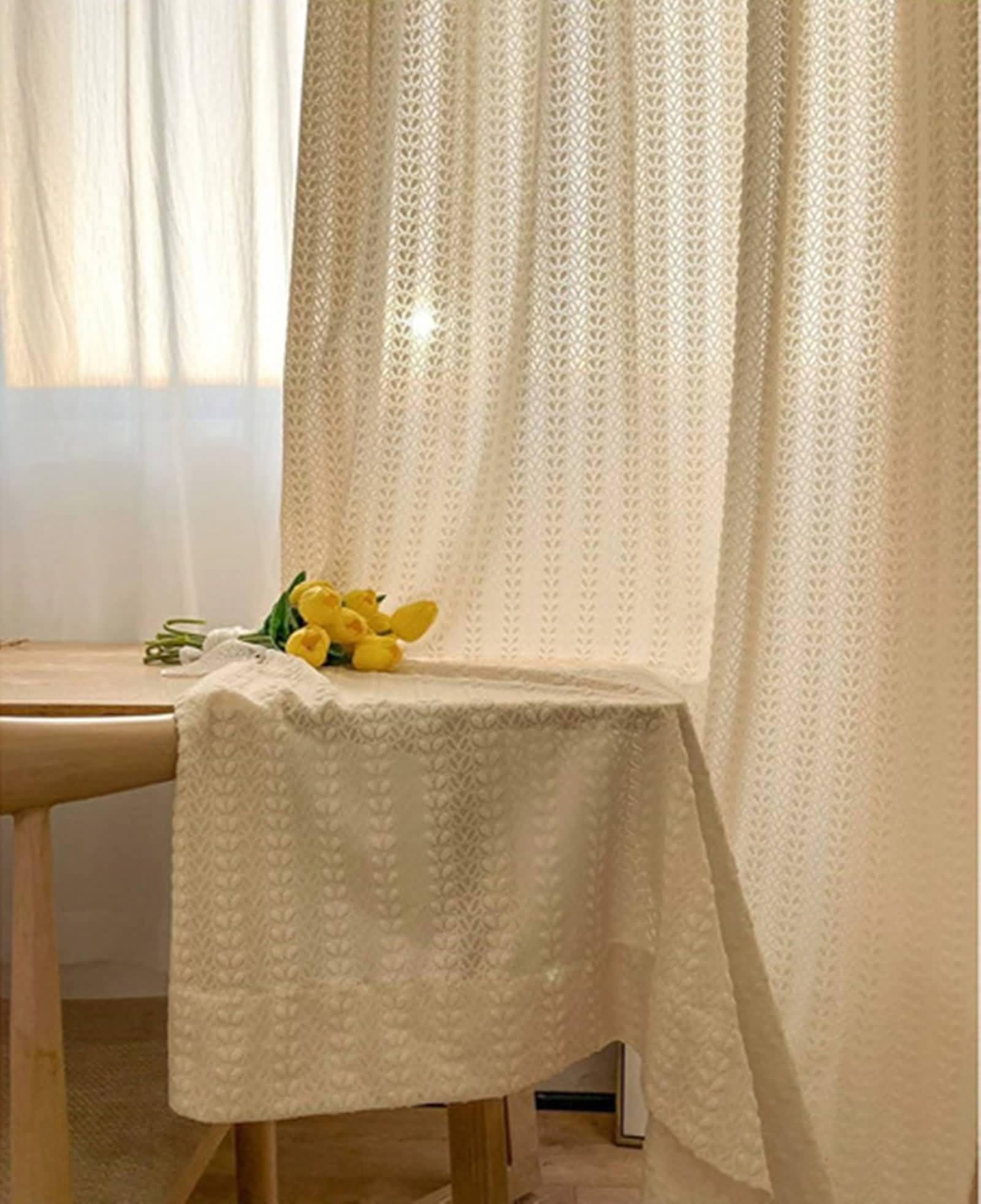 Vorhänge Boho, Transparente Gardinenschals Beige Blätter mit Strukturierter Oberfläche Polyester 2er Set 132W x 160L cm