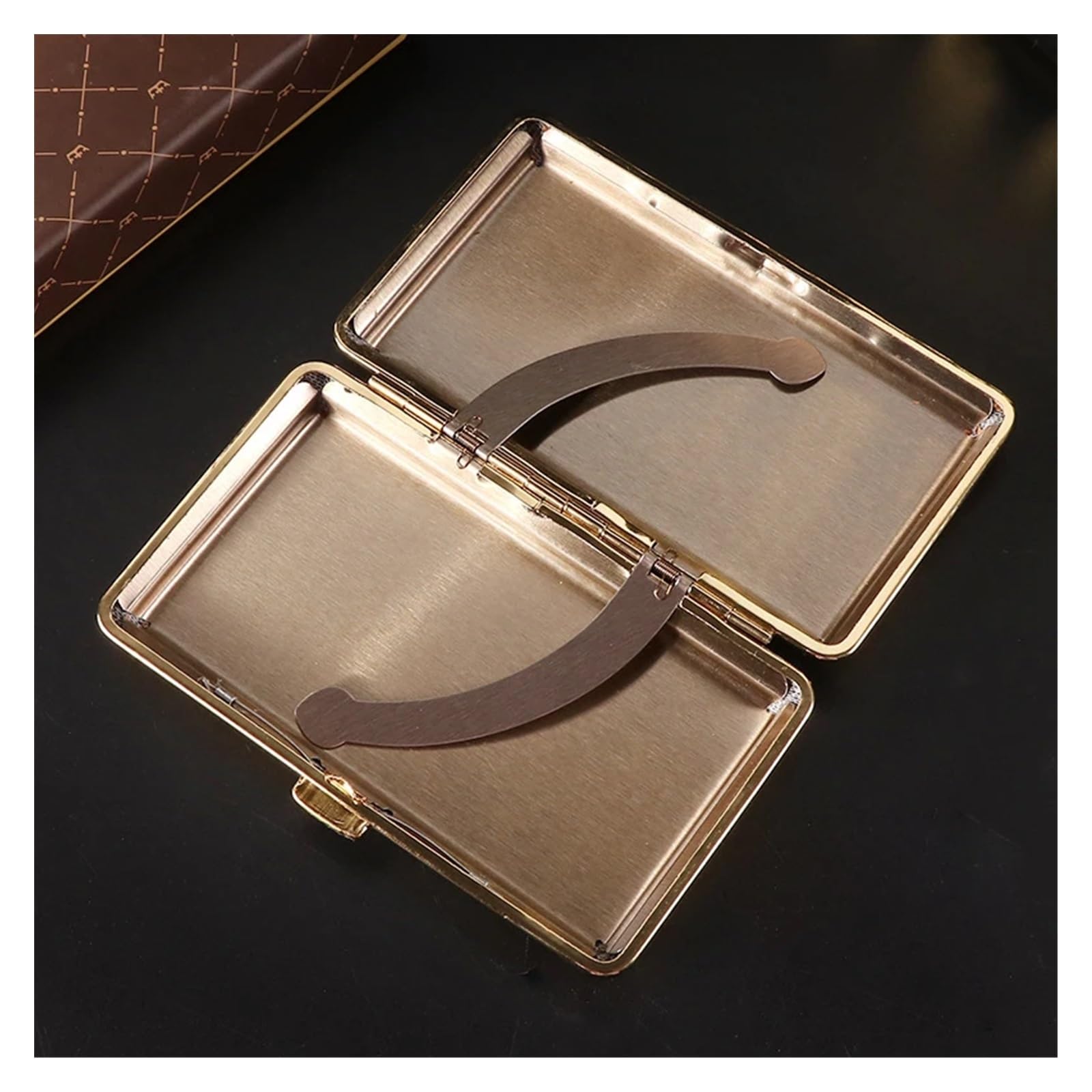 ELGADO Portasigarette Sottile Allungato retrò Materiale in Pelle Diviso Accessori for Sigarette Anti-Pressione Resistenti all'Usura