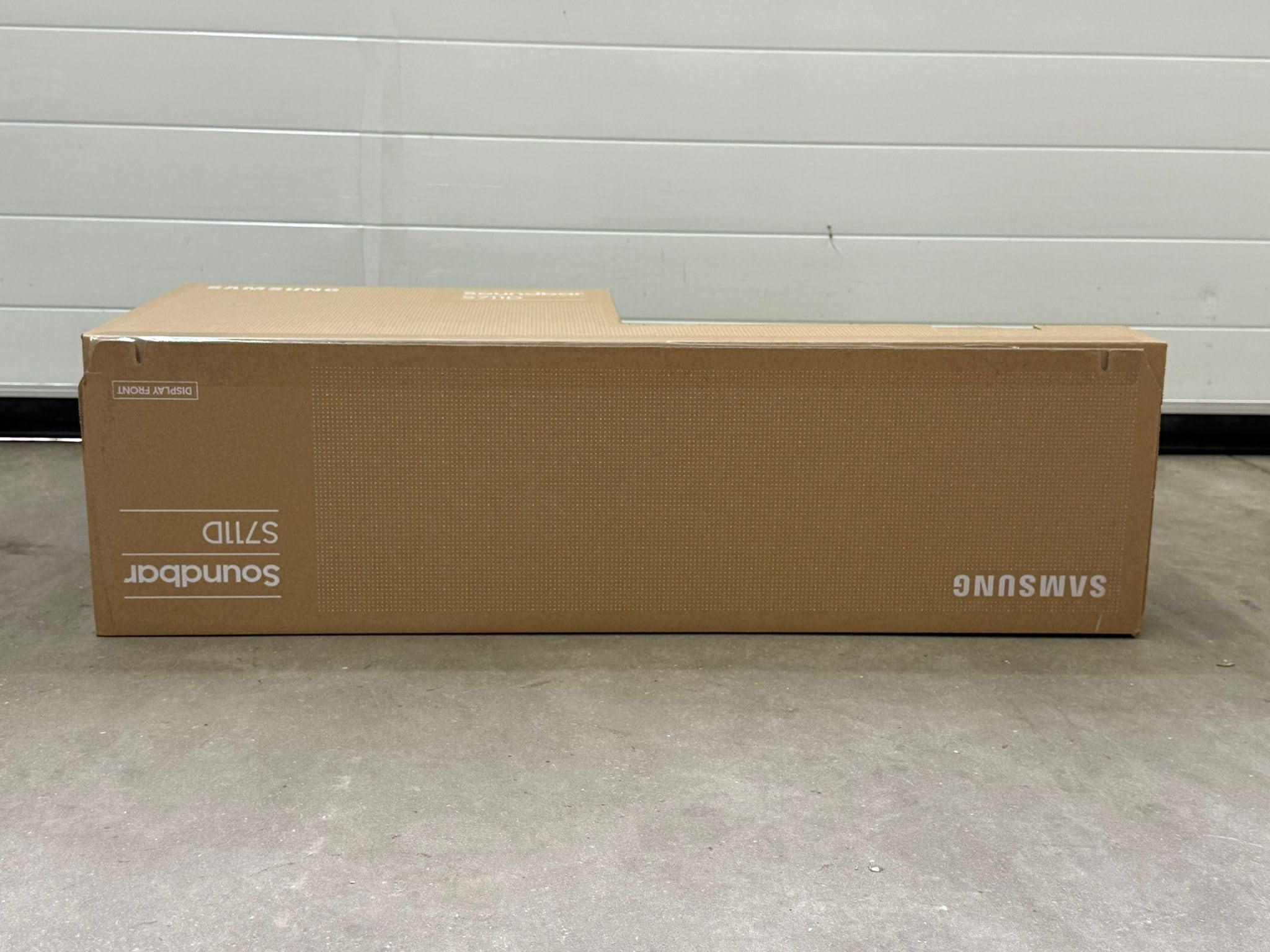 Samsung HW-S711GD Barra de Sonido ultradelgada de 3.1 Canales para televisores, Altavoz Bluetooth con diseño ultradelgado, Dolby Atmos inalámbrico/DTS:X, Q-Symphony [2024]