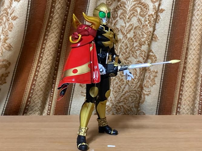 Amazon.co.jp: S.H.Figuarts（真骨彫製法） 仮面ライダービースト ＋