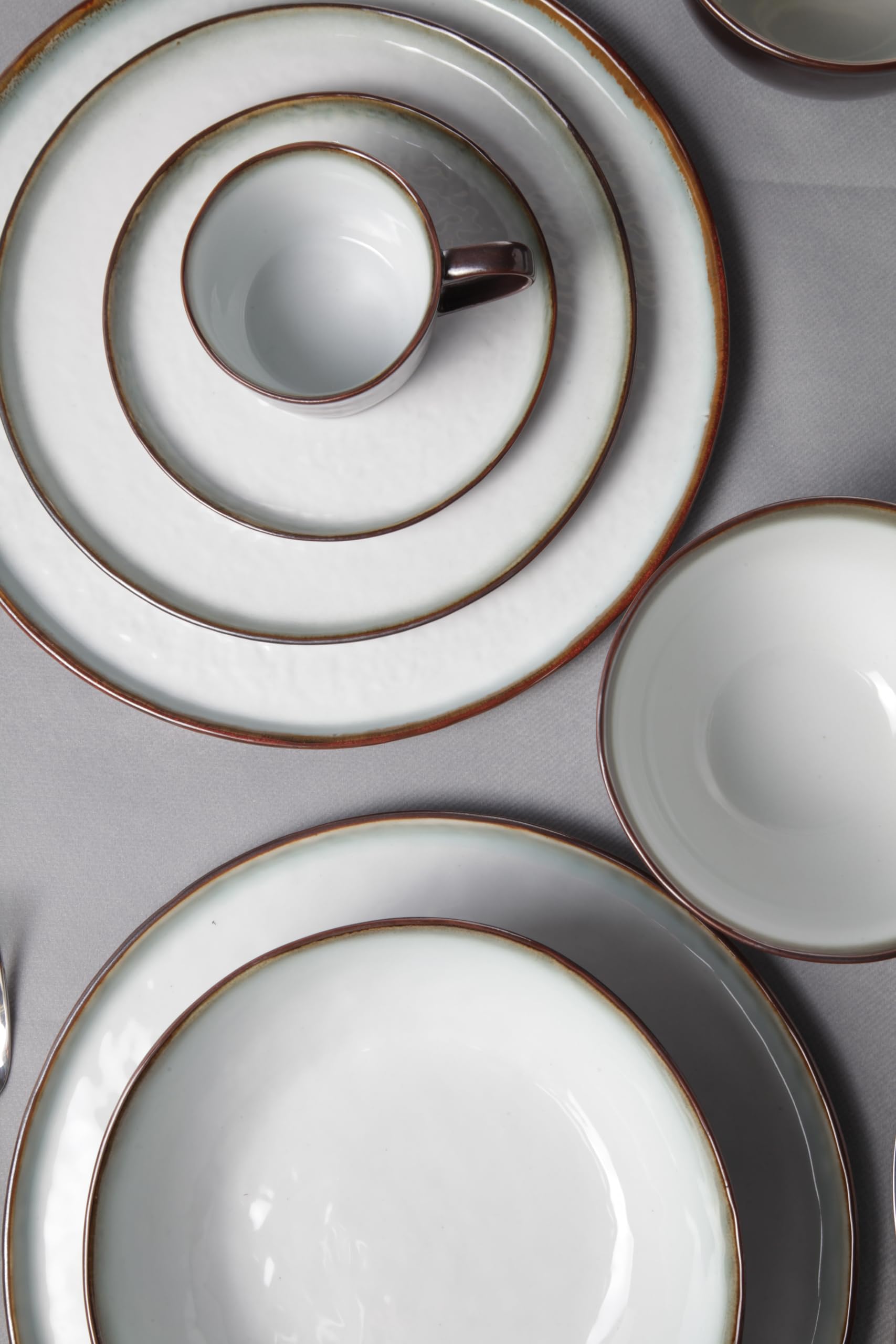 Cosy & Trendy Lot de 6 Tasses à Café en Porcelaine avec Soucoupe, Noir/Blanc, 19 cl