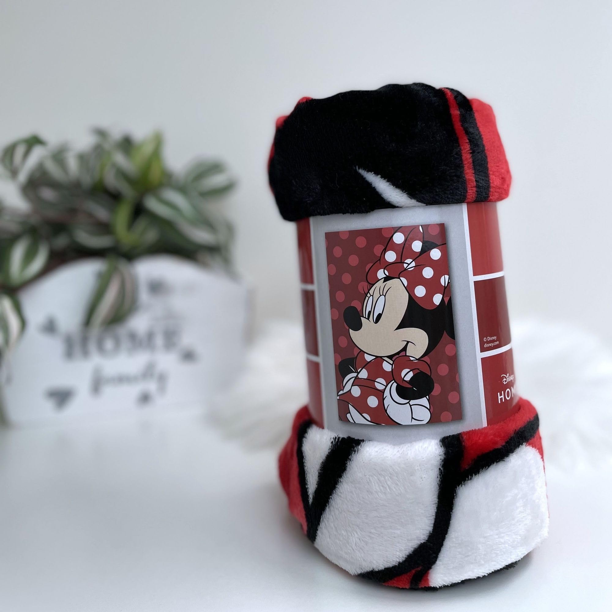 Jerry Fabrics Manta de peluche de Minnie Mouse, 100 x 150 cm