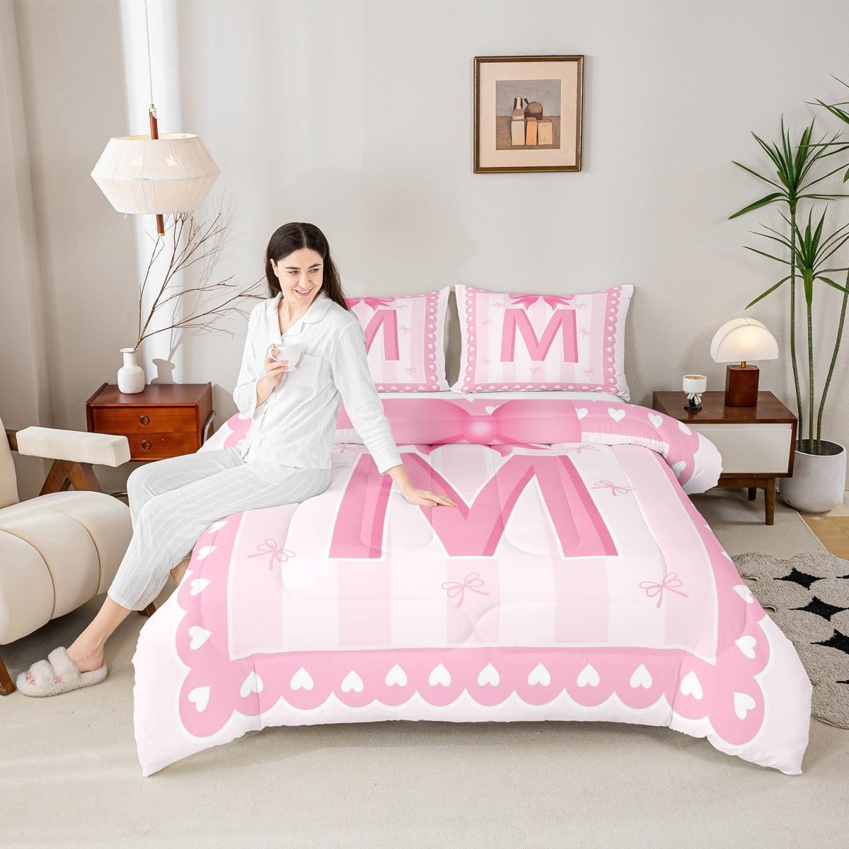 jejeloiu Pink Bow Kids Bedding Set King Size,Girl Bow Coquette Comforter Set,Initial Letter M Ultra Soft Duvet Quilt,Butterfly Knot Princess Comforter Personalized Letter M Bedroom Decor