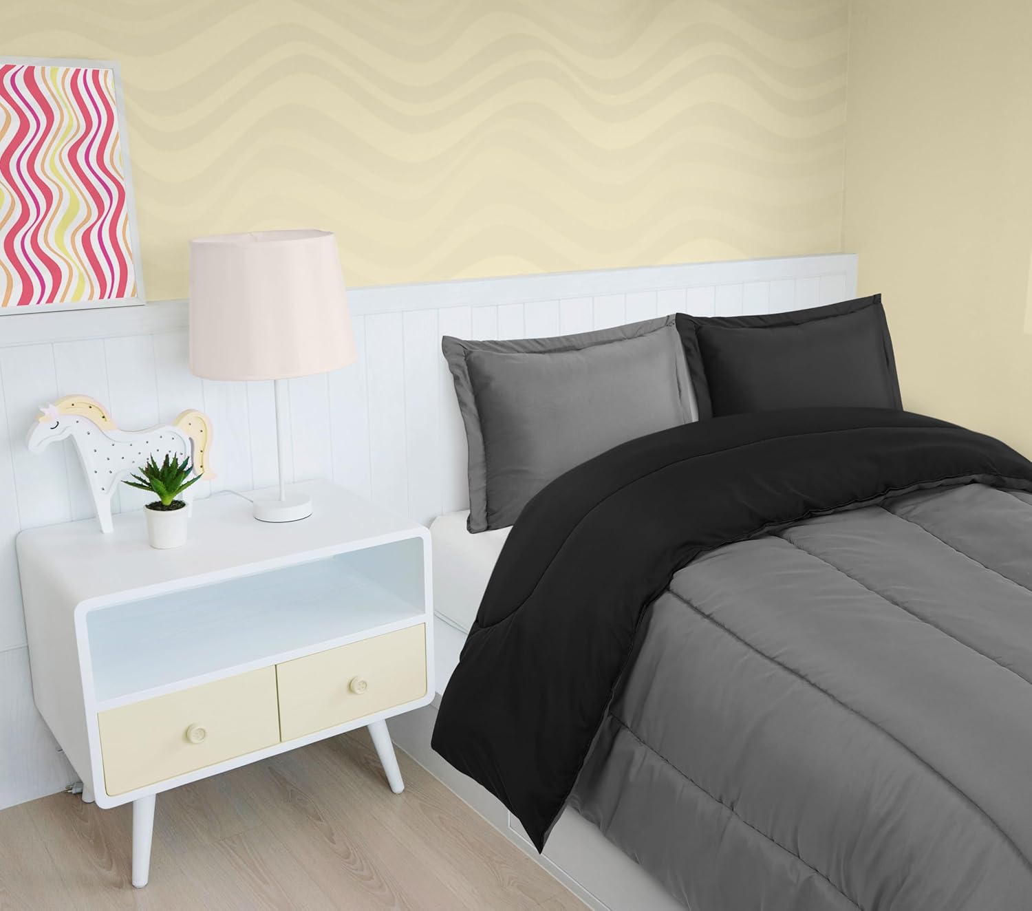 Utopia Bedding All Season Reversible Black and Grey Comforter Set with 2 Pillow Cases, 3 Piece Soft Brushed Microfiber Kids Bedding Set for Boys/Girls, Machine Washable (Twin) - Image 5